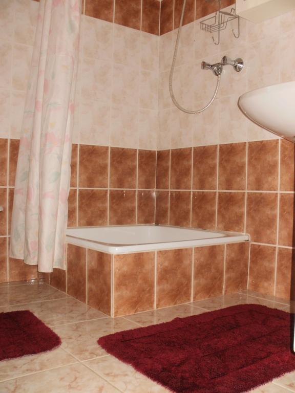 Bodzavirag Apartman Zalakaros Eksteriør bilde
